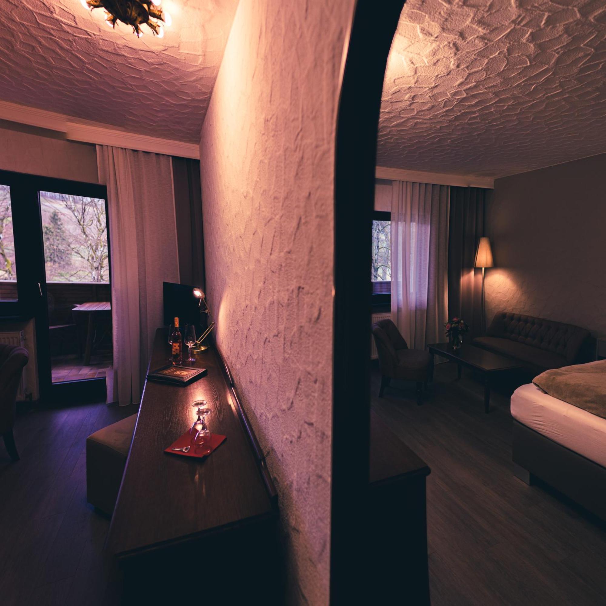Hotel-Restaurant Kreuzberghof Tagungs- Und Veranstaltungshotel Tiefenbach  エクステリア 写真