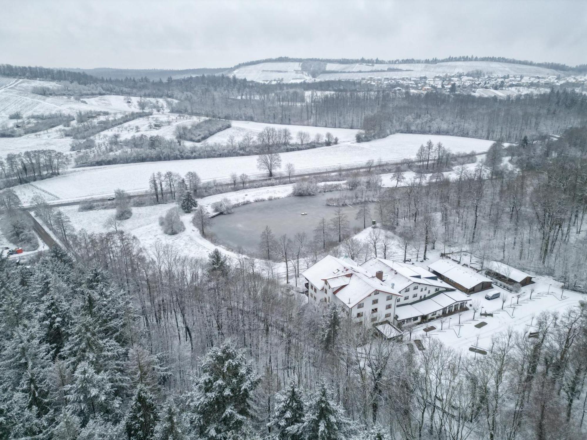 Hotel-Restaurant Kreuzberghof Tagungs- Und Veranstaltungshotel Tiefenbach  エクステリア 写真