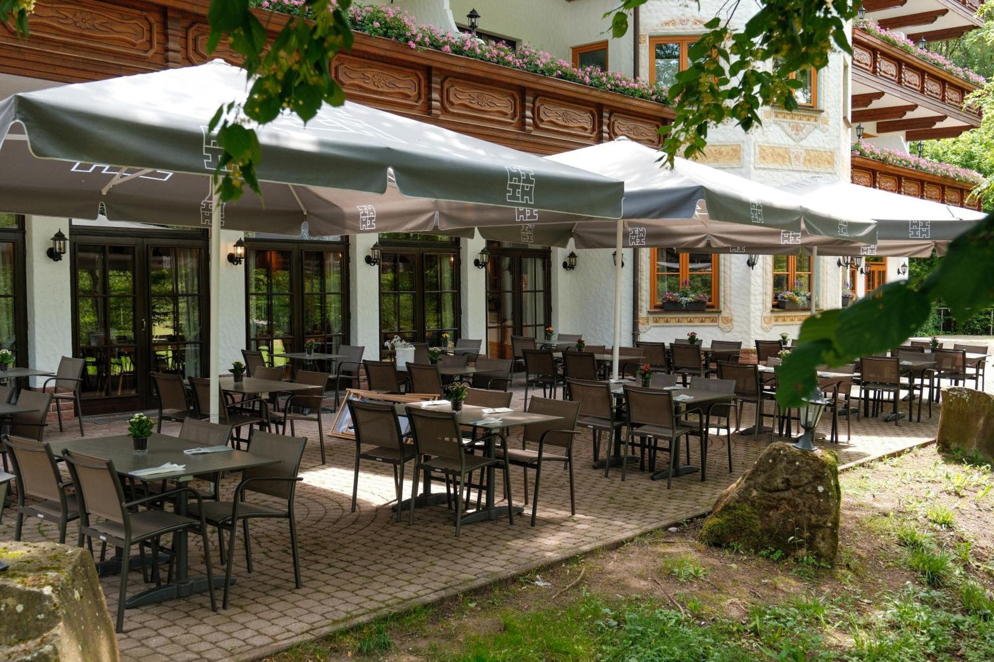 Hotel-Restaurant Kreuzberghof Tagungs- Und Veranstaltungshotel Tiefenbach  エクステリア 写真