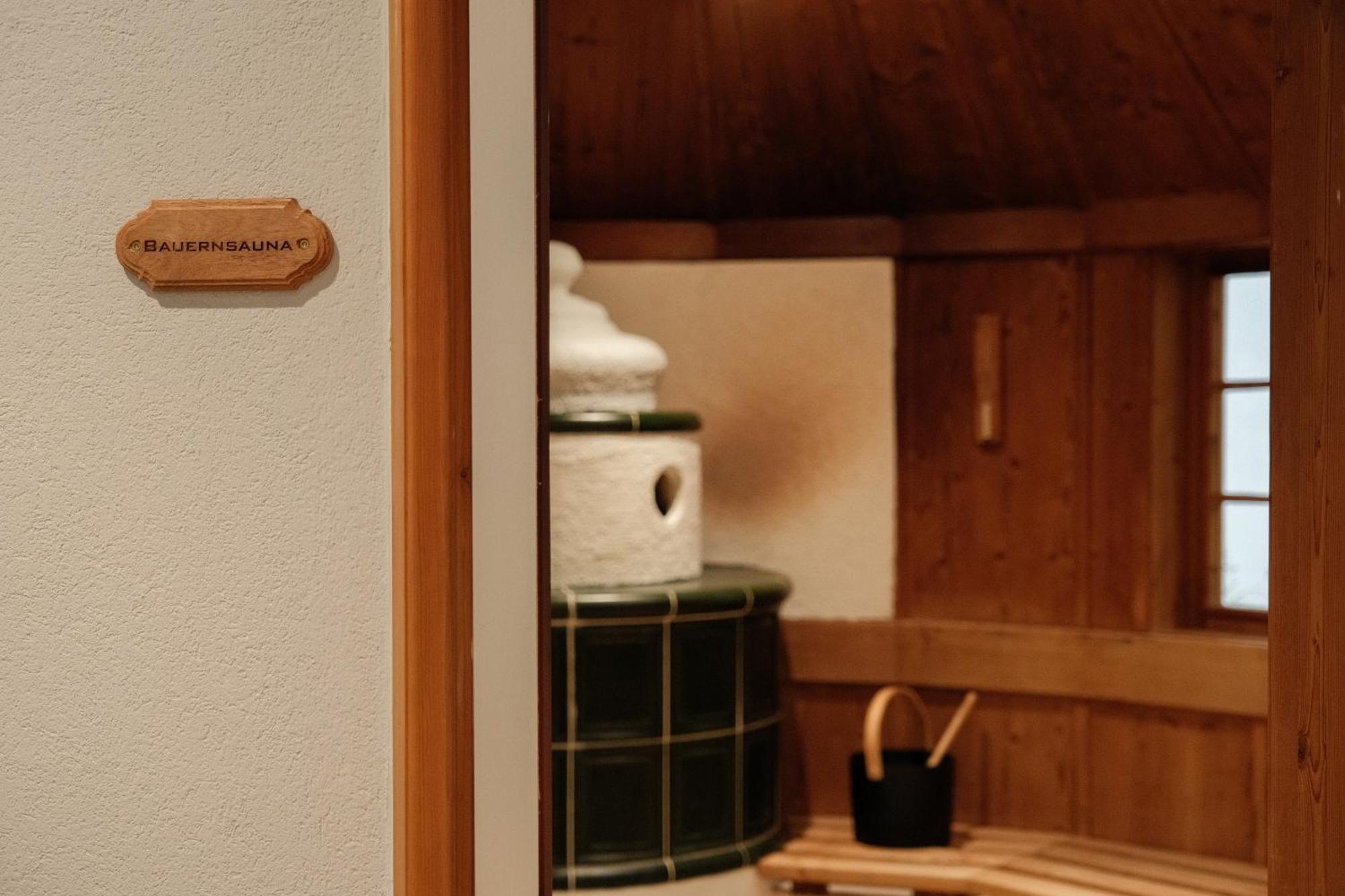Hotel-Restaurant Kreuzberghof Tagungs- Und Veranstaltungshotel Tiefenbach  エクステリア 写真